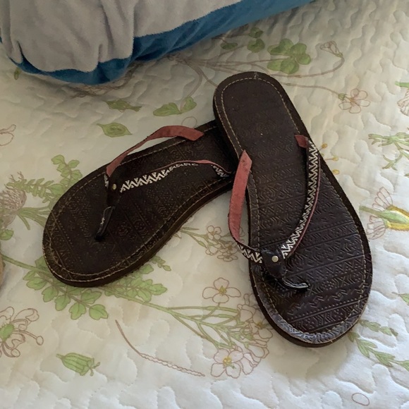 Sandals - Picture 2 of 2